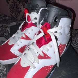 Jordan retro 6, size gs 5